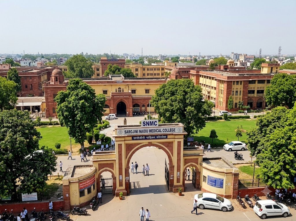 sn medical college